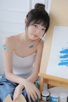 街拍裙底